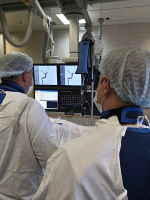 В ГБУЗ «Волгоградская областная клиническая больница №1» впервые выполнена операция «Эмболизация аневризм артерий головного мозга».